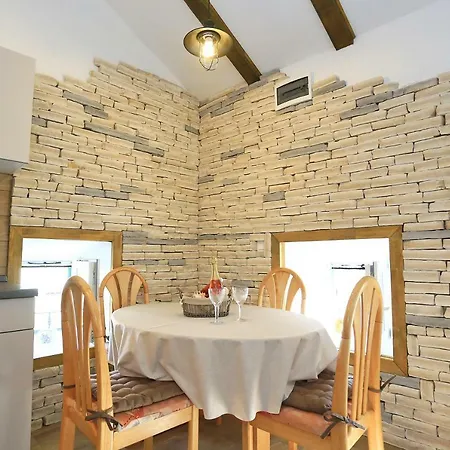Bruno Lucija Apartment Zadar