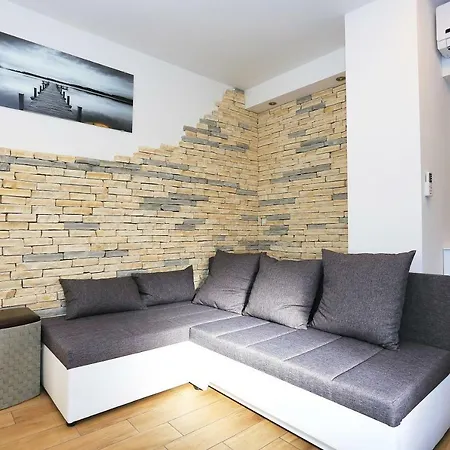 Bruno Lucija Apartment *